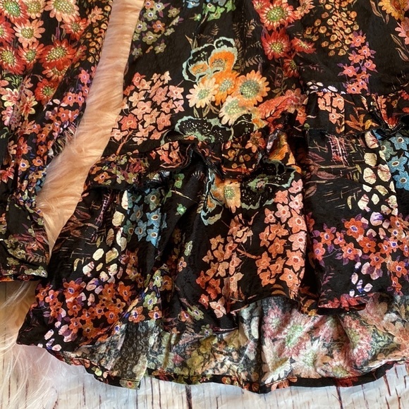 NWT Ted Baker Hendria Floral Mini Dress with Ruffle Details sz 0 - Picture 11 of 16